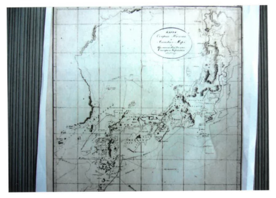 クルーゼンシュテルンの日本島と日本海図の画像