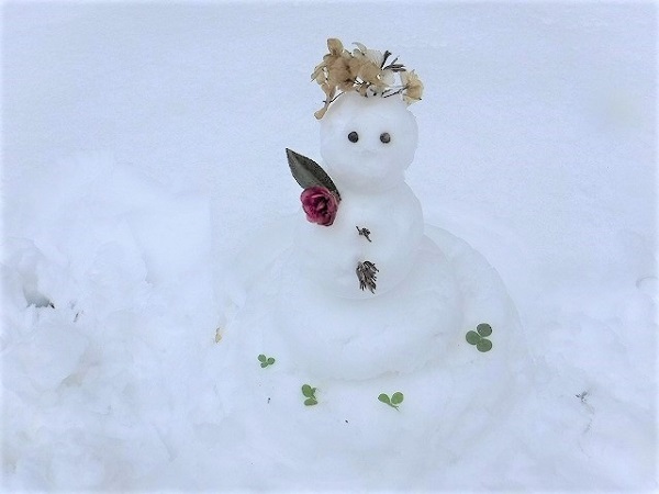 過去に講座で作ったミニ雪だるまの画像
