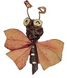 木の葉で作った蝶の画像