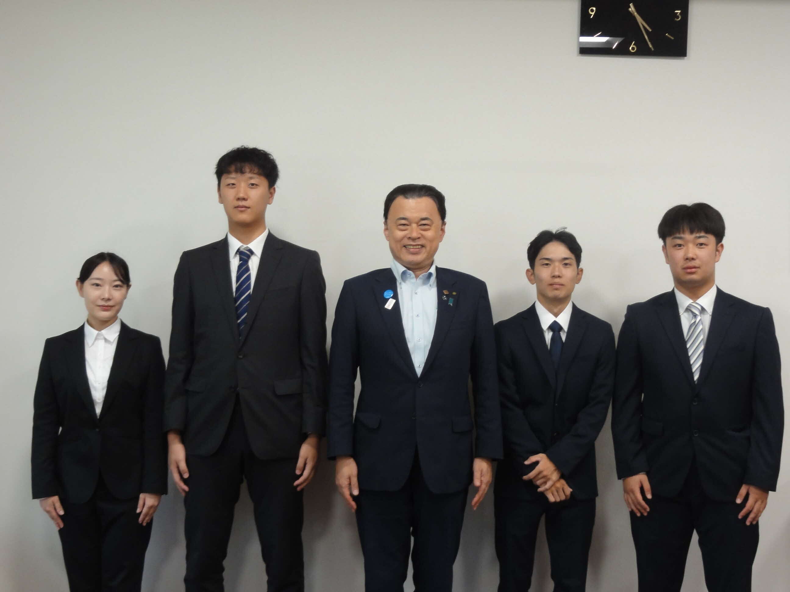 皆さんと