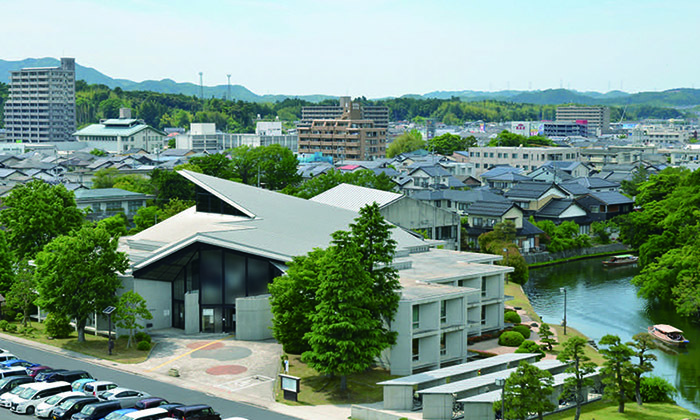 島根県立図書館の外観の写真