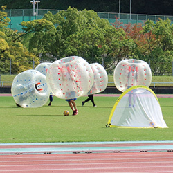 バブルサッカーの写真
