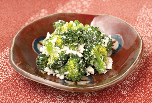 ブロッコリーのカッテージチーズ和えの写真