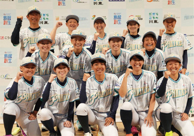 島根フィルティーズの選手たちの写真