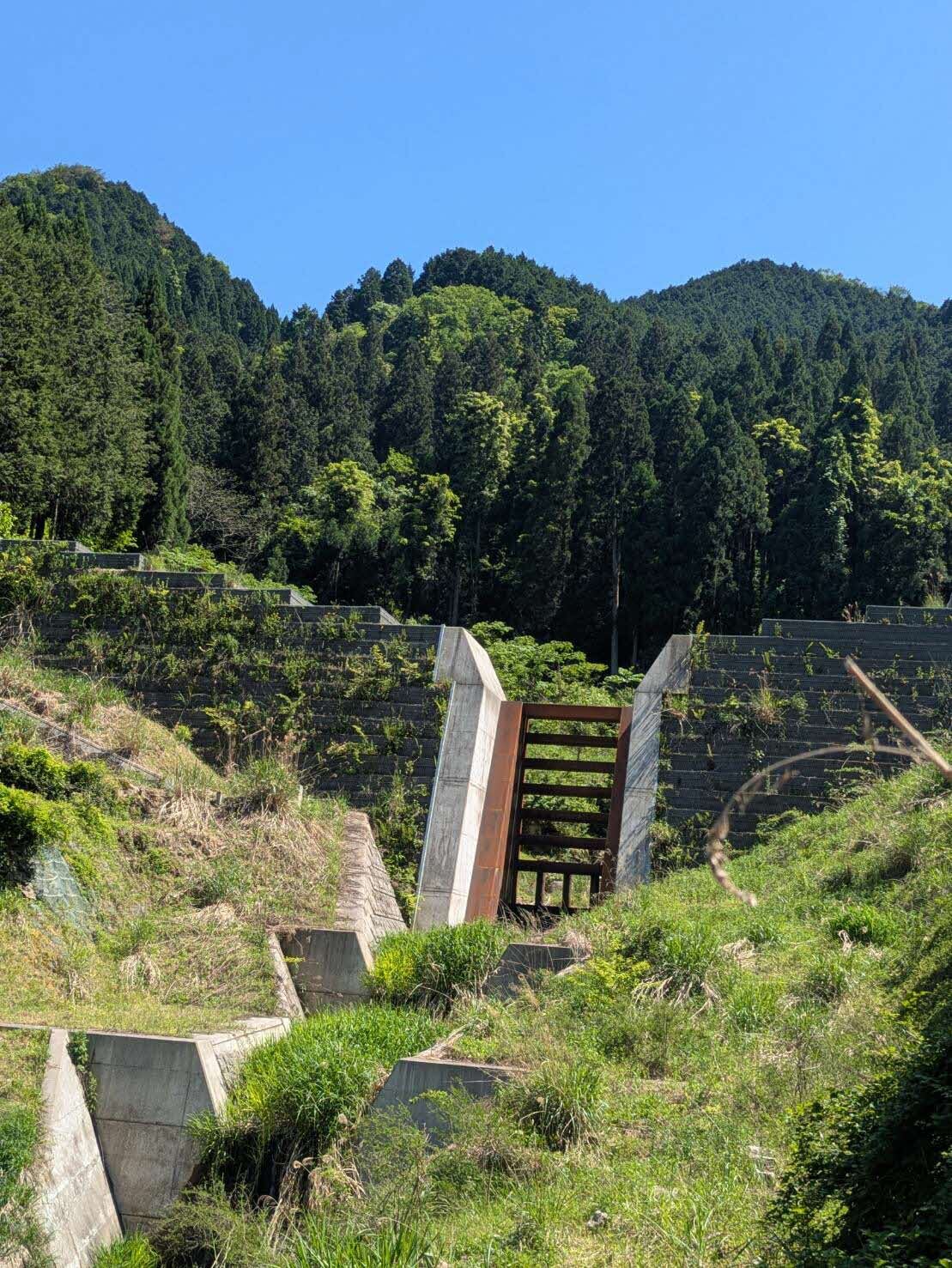 砂防えん堤