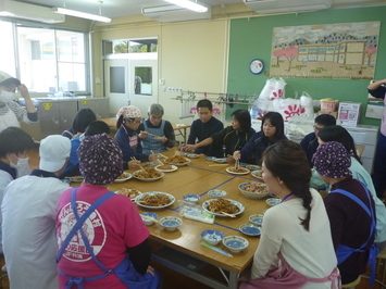 試食会