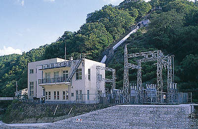 三成発電所 三成発電所