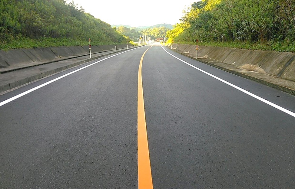 所長表彰優良工事／国道186号上来原工区／舗装整備工事写真