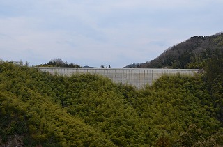 鞍部ダム、平成２６年３月施工状況（２）
