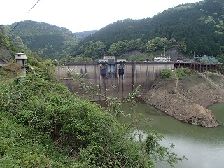浜田ダム再開発工事、施工状況、平成２７年４月、上流面