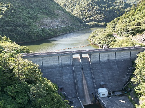 美田ダム写真