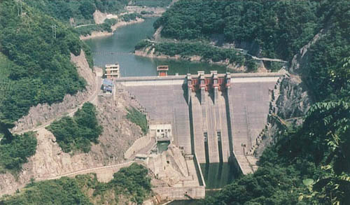 八戸ダムの写真