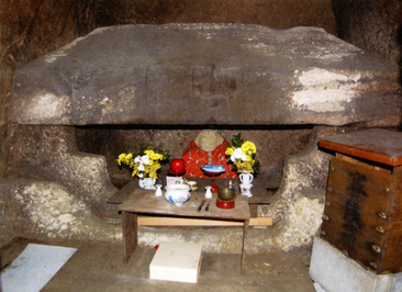 地蔵山古墳家形石棺