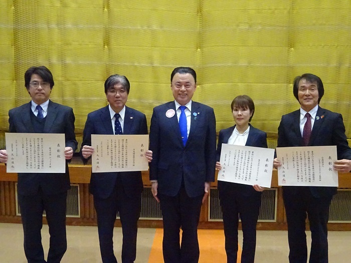 受賞者全員の集合写真