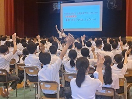 出雲市立斐川東中学校での様子１