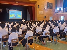 出雲市立斐川東中学校での様子２