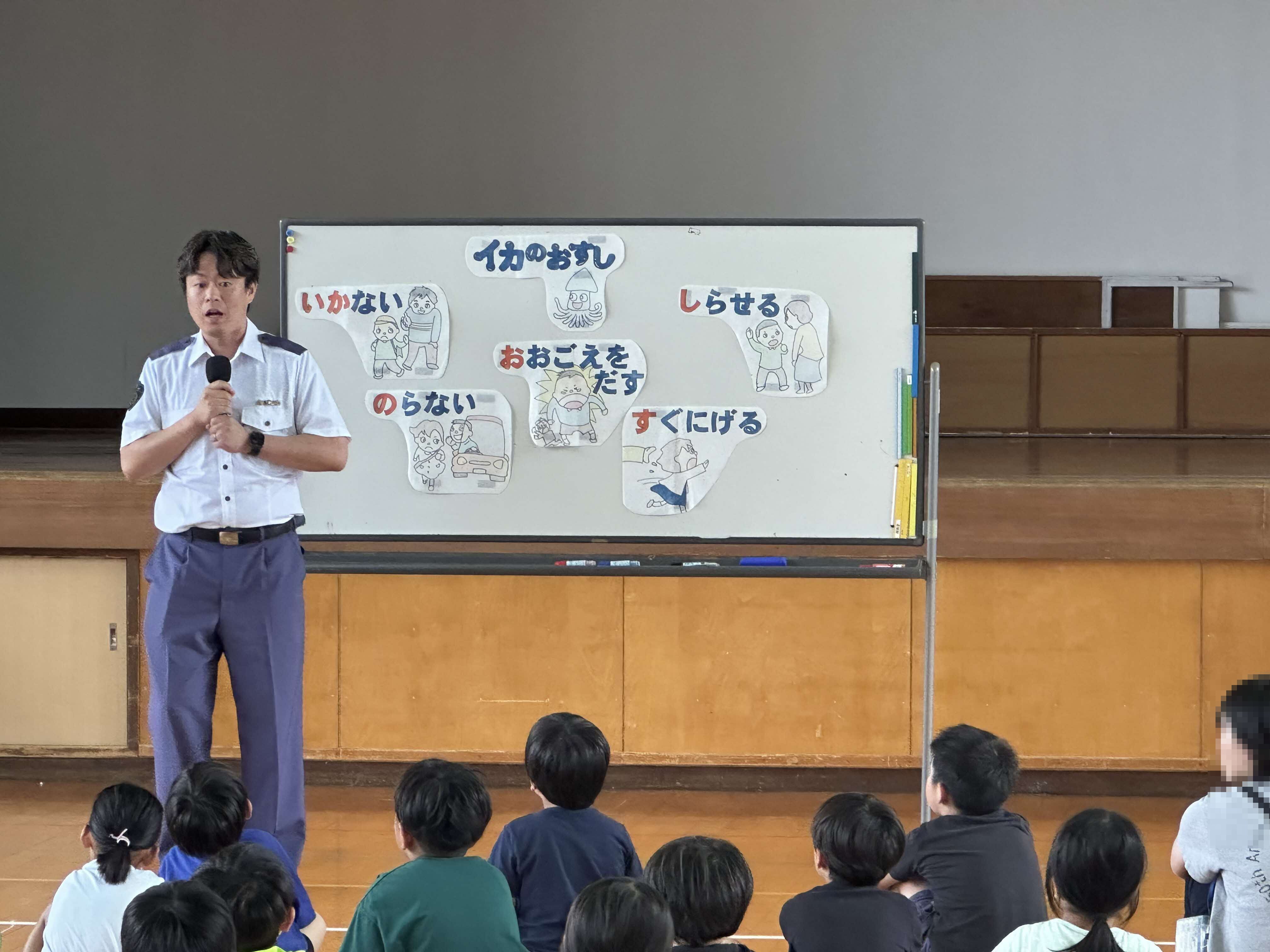灘分小学校での教室の様子２