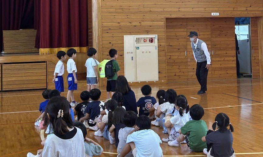 出雲市立今市小学校で防犯教室の様子２