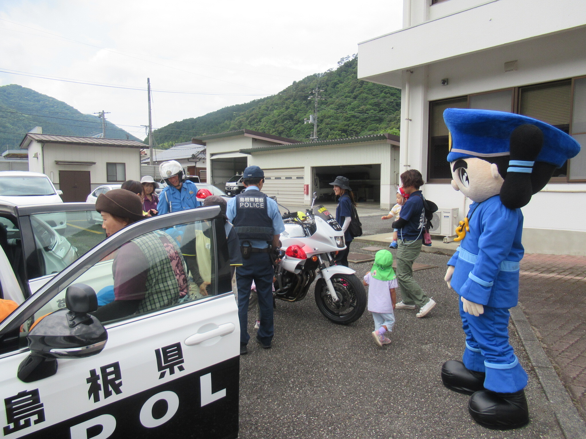 パトカー、白バイ乗車体験