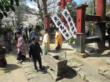 伝統行事を守る